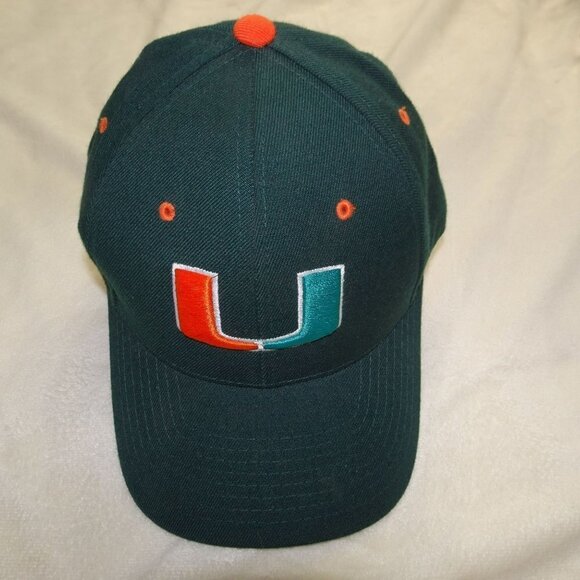 NCAA Miami Hurricanes Green Zepher Cap Hat Size 7 1/8 - Picture 1 of 6